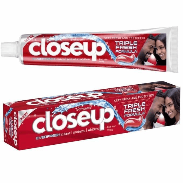Closeup Triple Fresh Formula Big Size